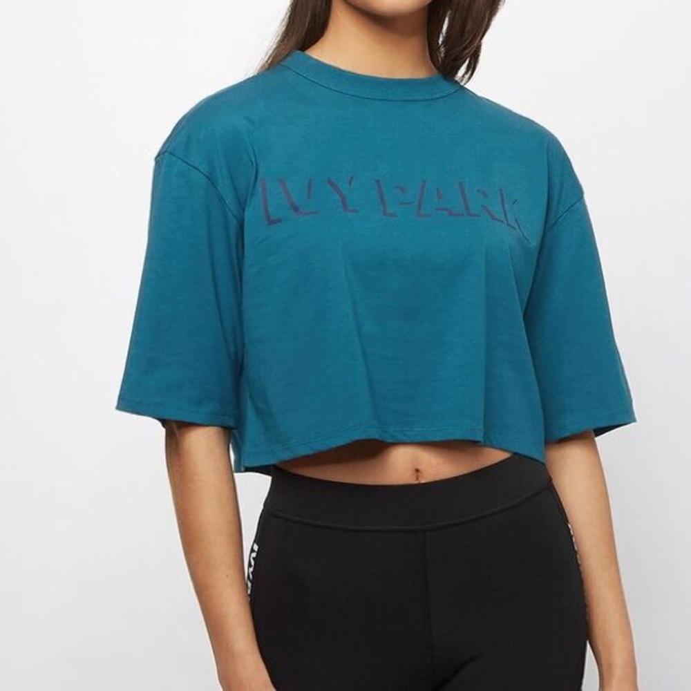 Ivy Park shadow  Logo Crop Top